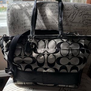 Coach Signature Tote Bag (Weekender)